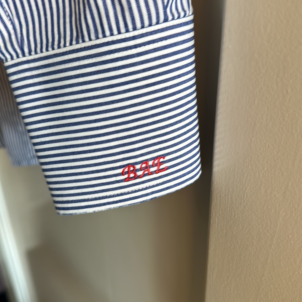 Men’s custom button down - Picture 3 of 3